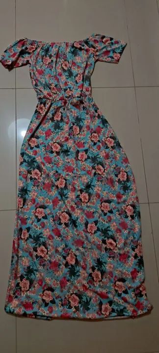 vestido longo floral estampado