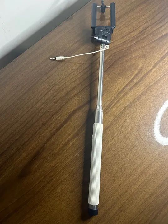 Selfie Stick Extensível para Fotos e Vídeos - Foto 2