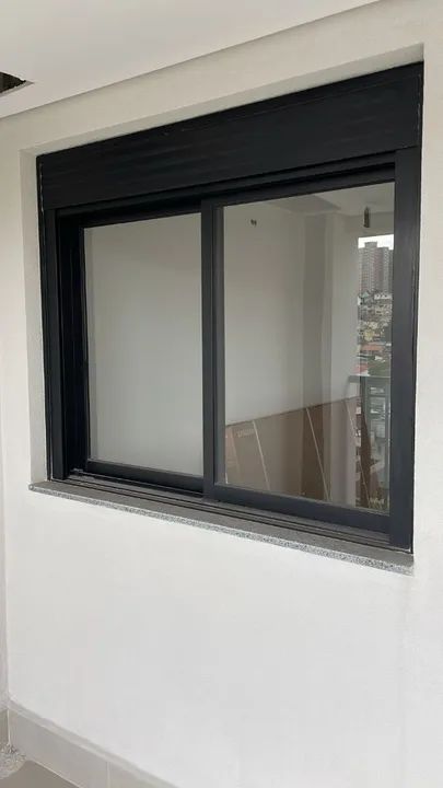 Janela com persiana linha gold premiun 