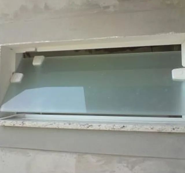 Báscula de banheiro em vidro temperado sob medida  - Foto 3