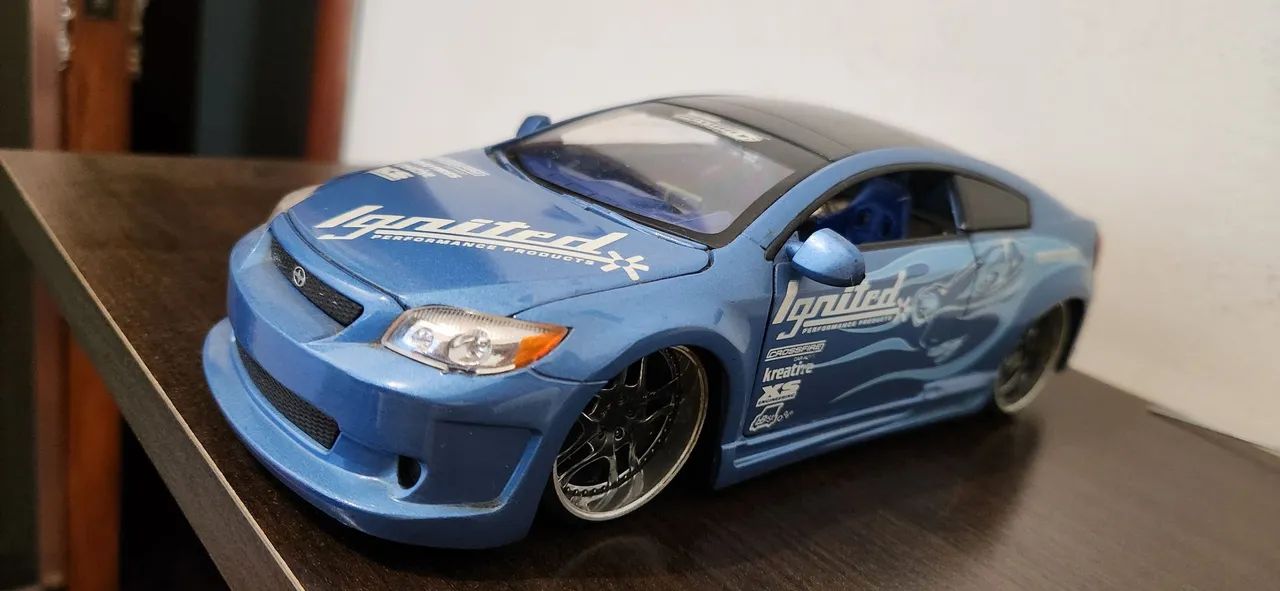 Miniatura 1:24 Scion Jada import racer option d