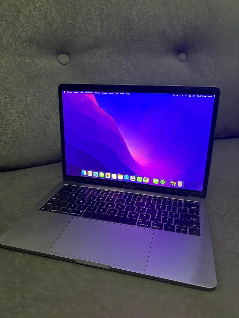 Macbook pro 201764312419959170121