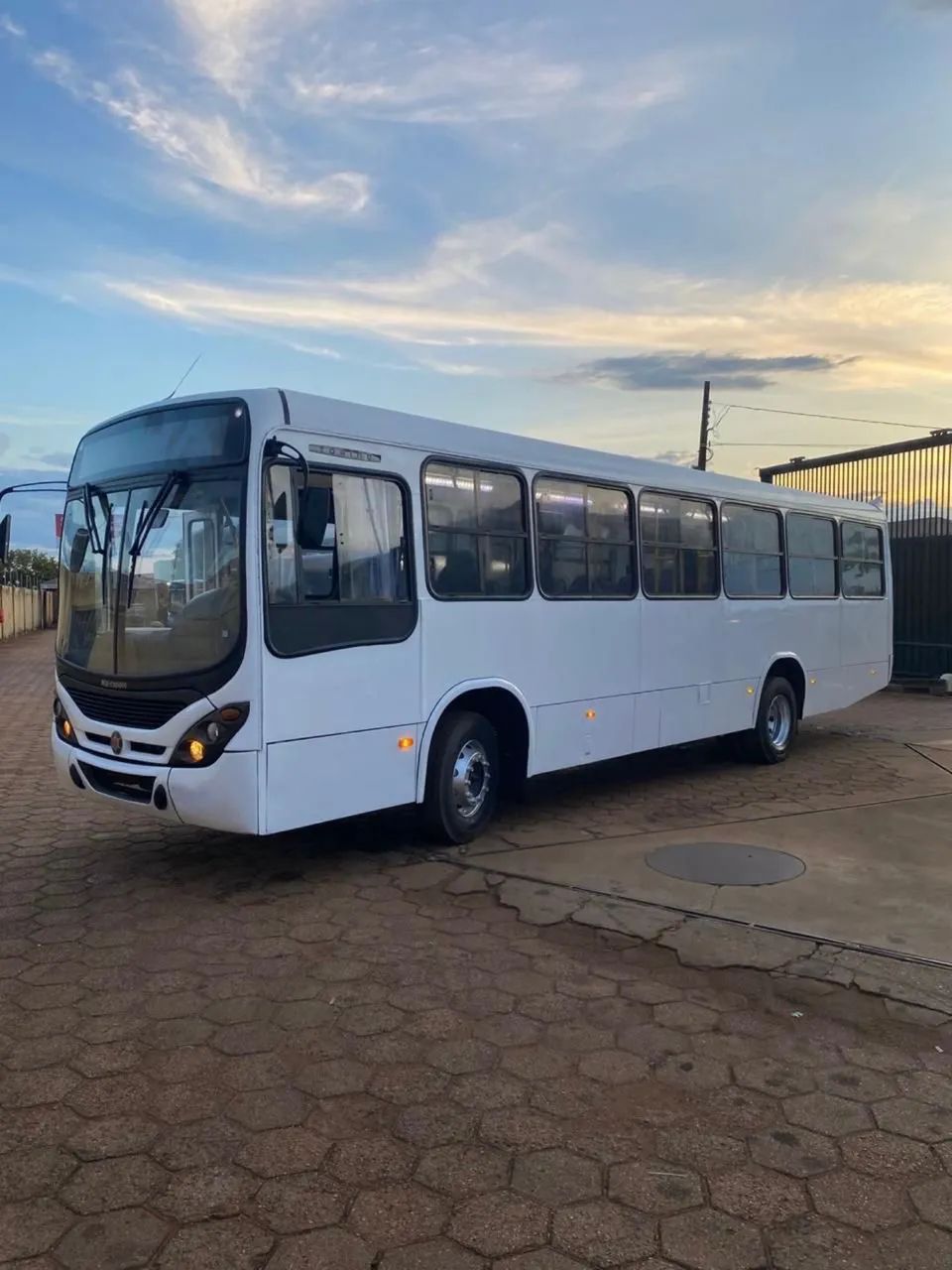 Ônibus Urbano MB OF 1418 - Foto 2