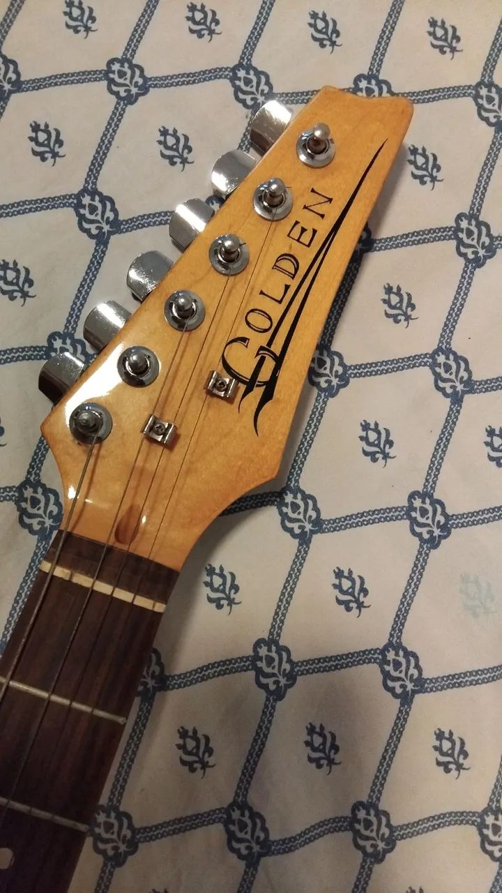 Guitarra Golden GSTS-1000 - Foto 3