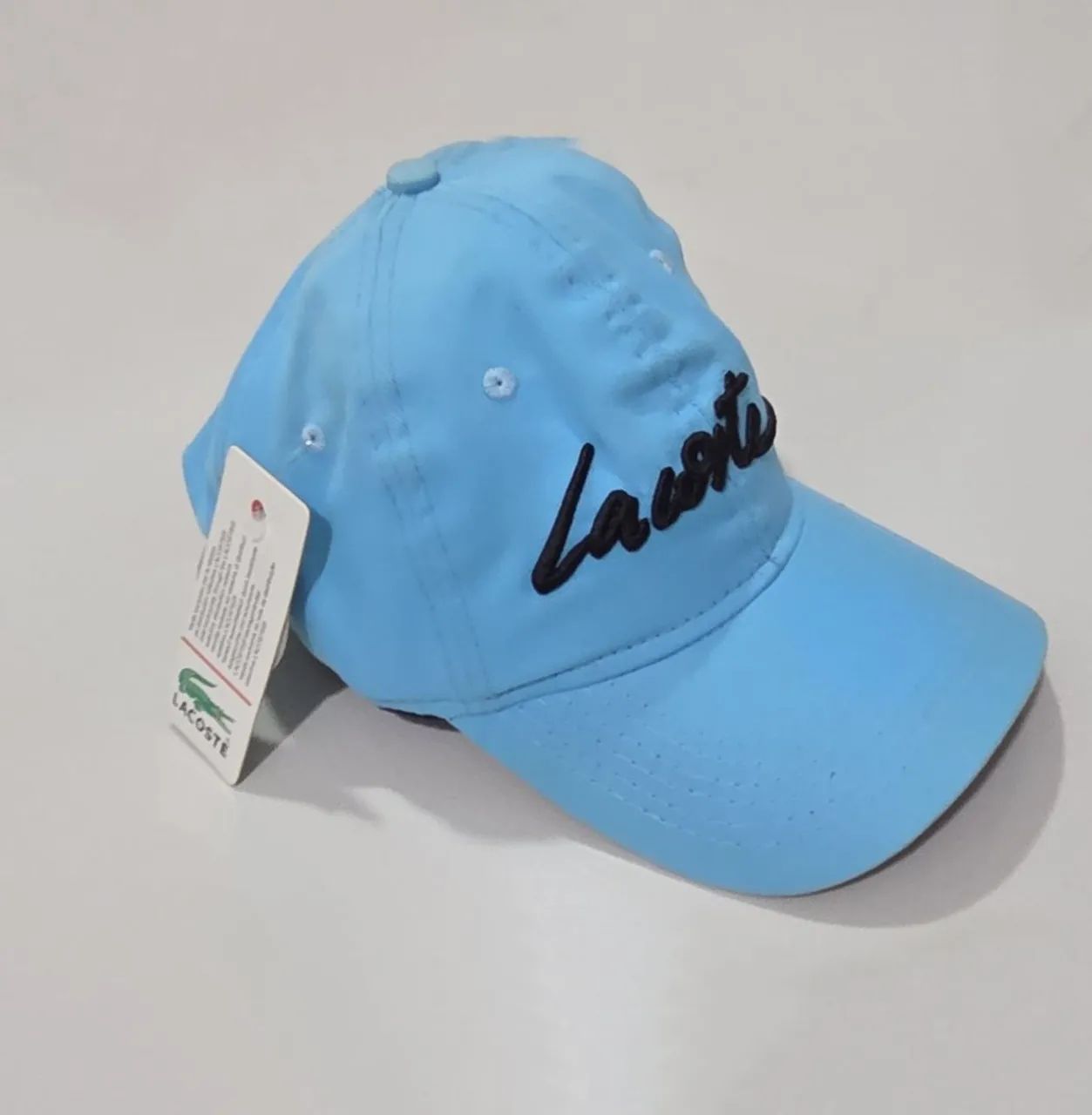 Vendo boné lacoste