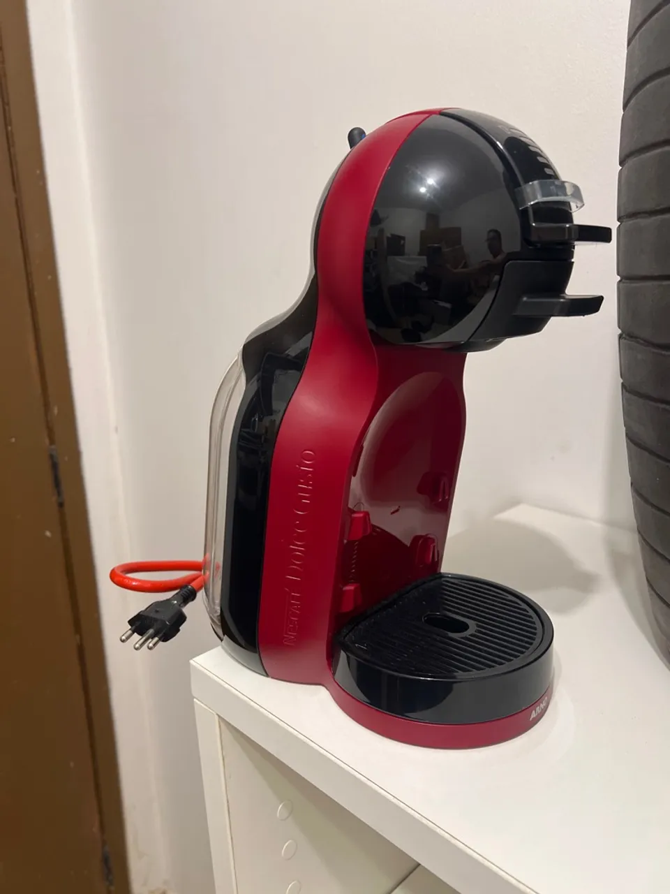 Cafeteira Dolce Gusto Vermelha Defeito