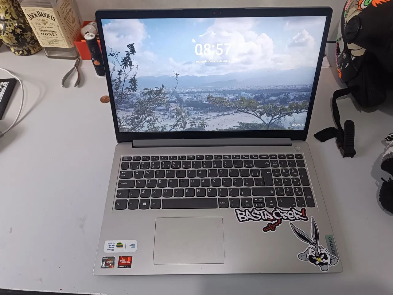 Notebook Lenovo - Novo - R$ 1.999,00