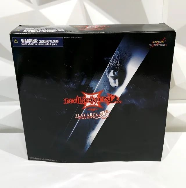 Vergil Play Arts Kai Devil May Cry 3 Square Enix Original - Foto 3