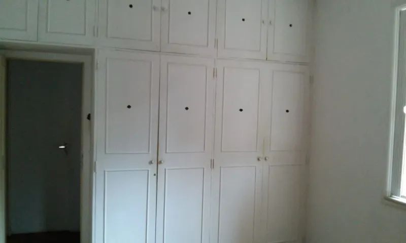 Alugo quarto mobiliado para moças no Rio Comprido - Foto 3