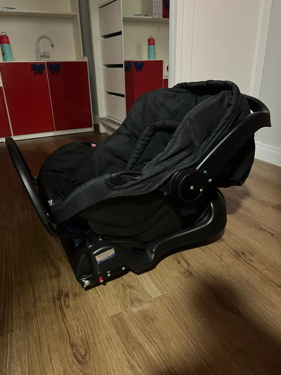 Carrinho de Bebê - Preto - Foto 4