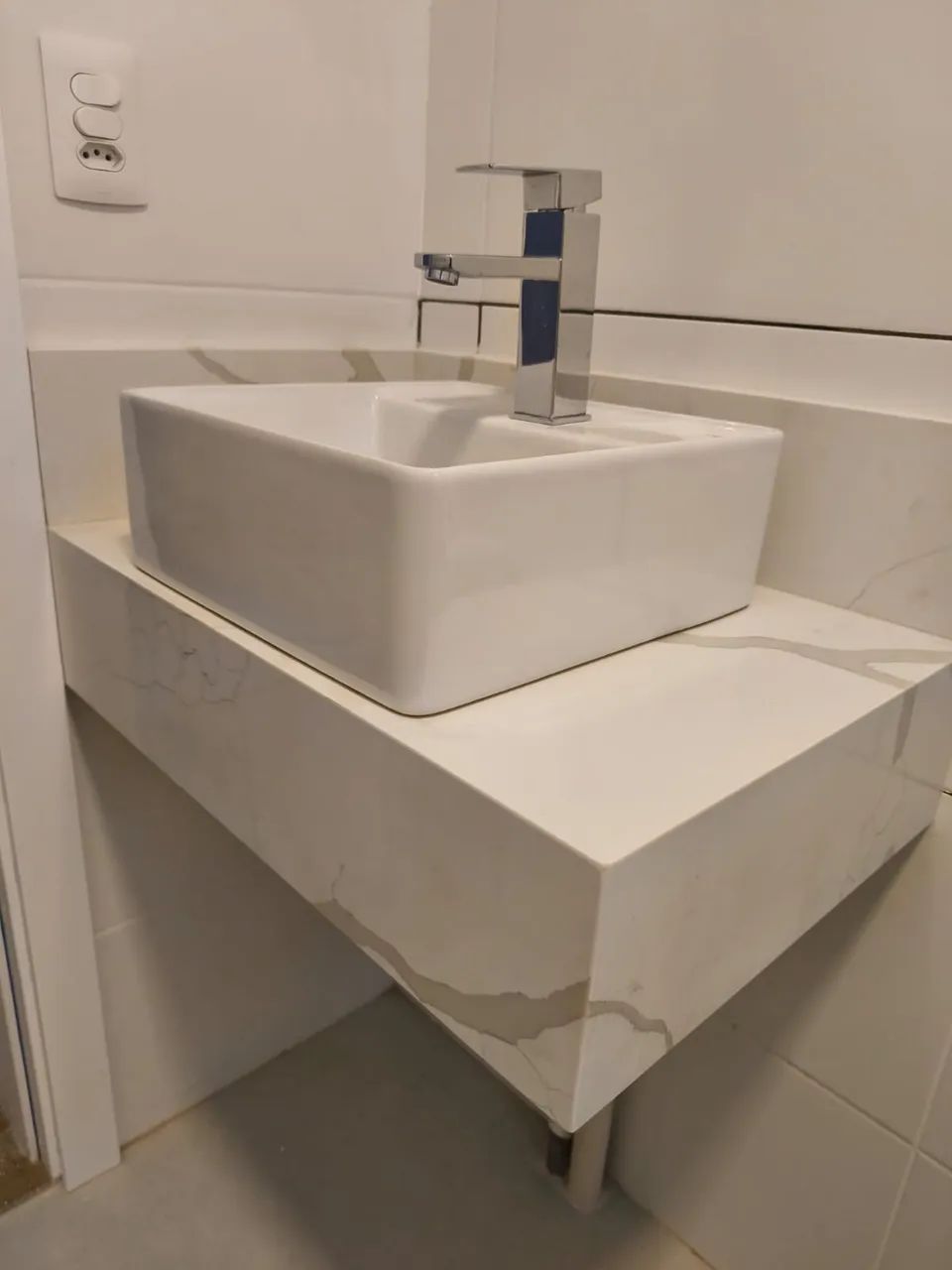 Fabricamos lavatórios de banheiro em vários modelos 64842032964355123