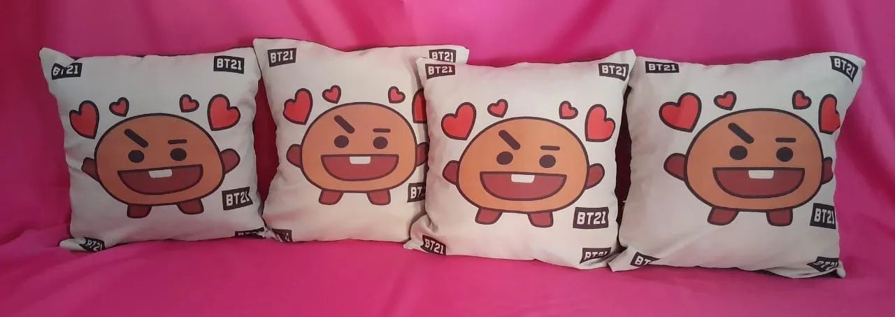 Kit com 4 Almofadas BT21 BTS 