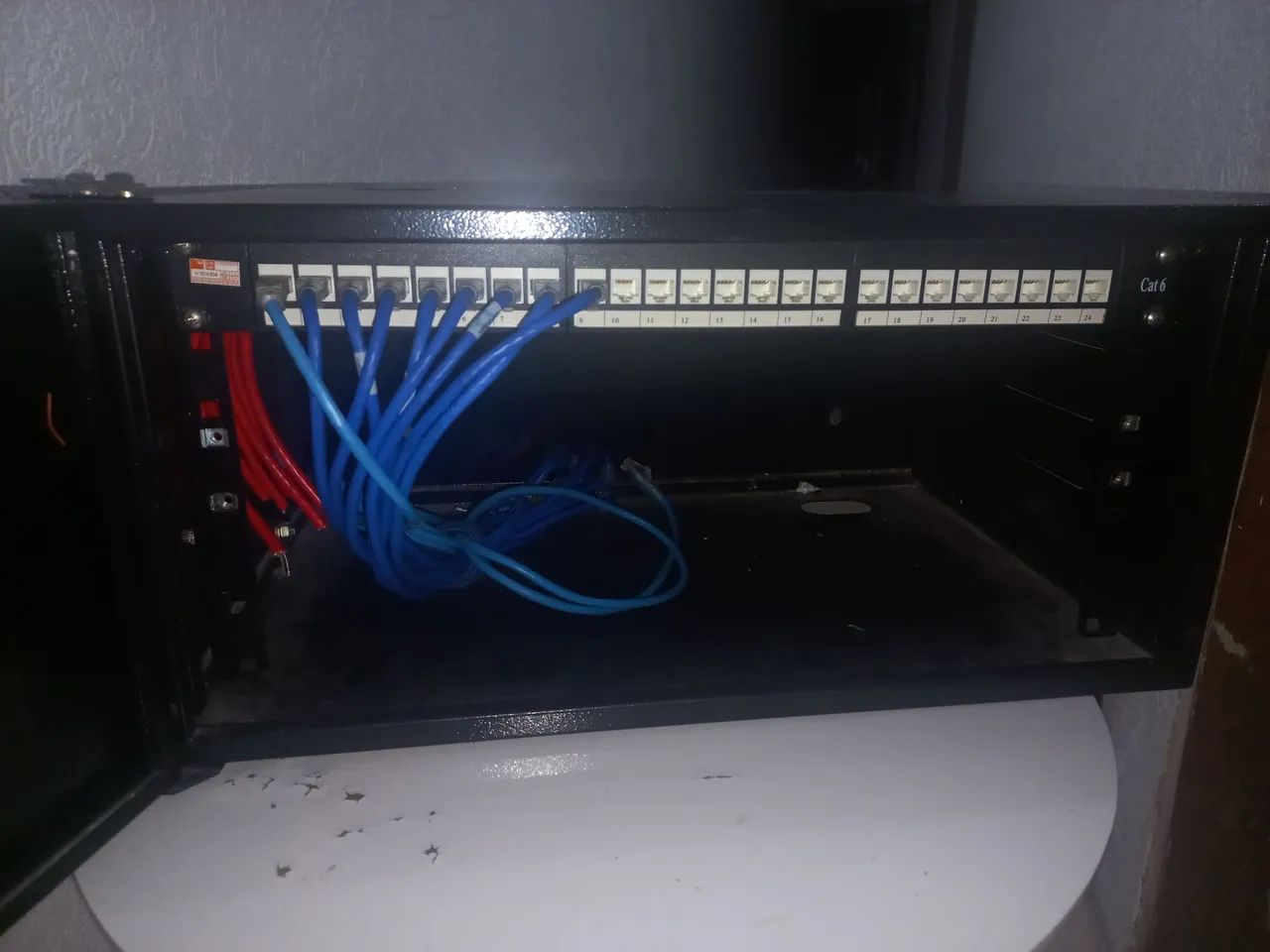 Rack com patch panel - Foto 5
