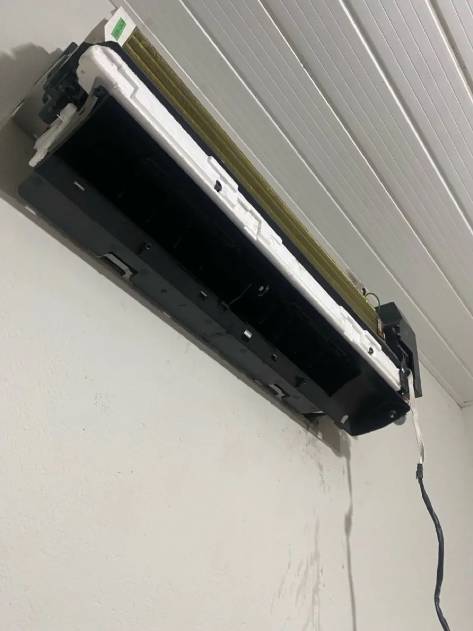 Manutenção e instalação ar condicionado 