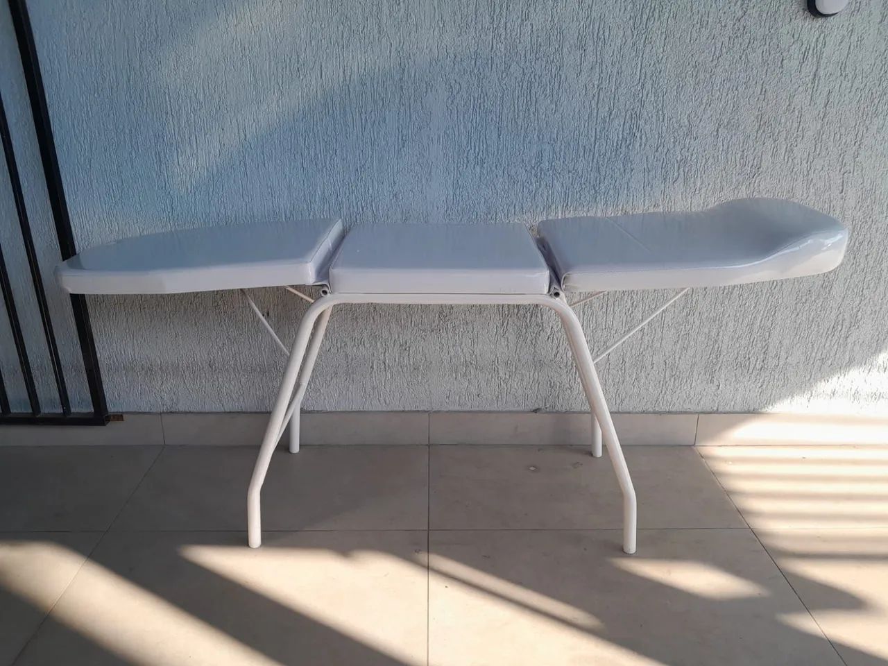 Mesa para Massagem - Semi Nova - Foto 3