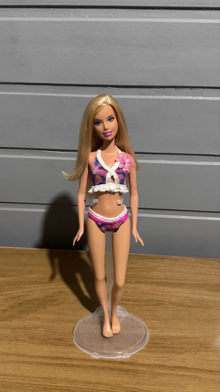 Boneca Barbie de Praia (corpo avariado)