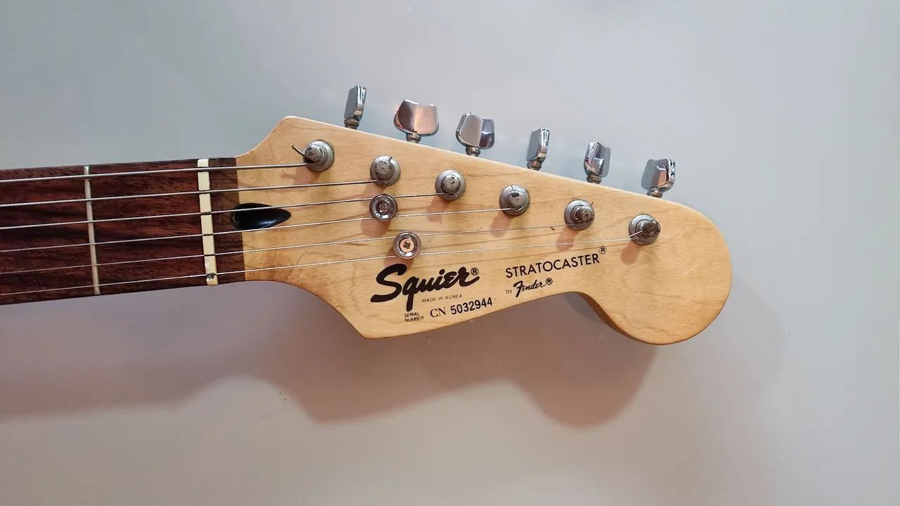 guitarra squier korea