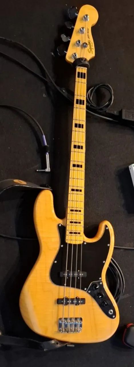 baixo fender squier vintage modified jazz bass