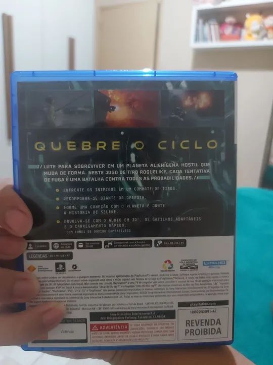 Ratchet clank em uma outra dimensão e returnal - Foto 2