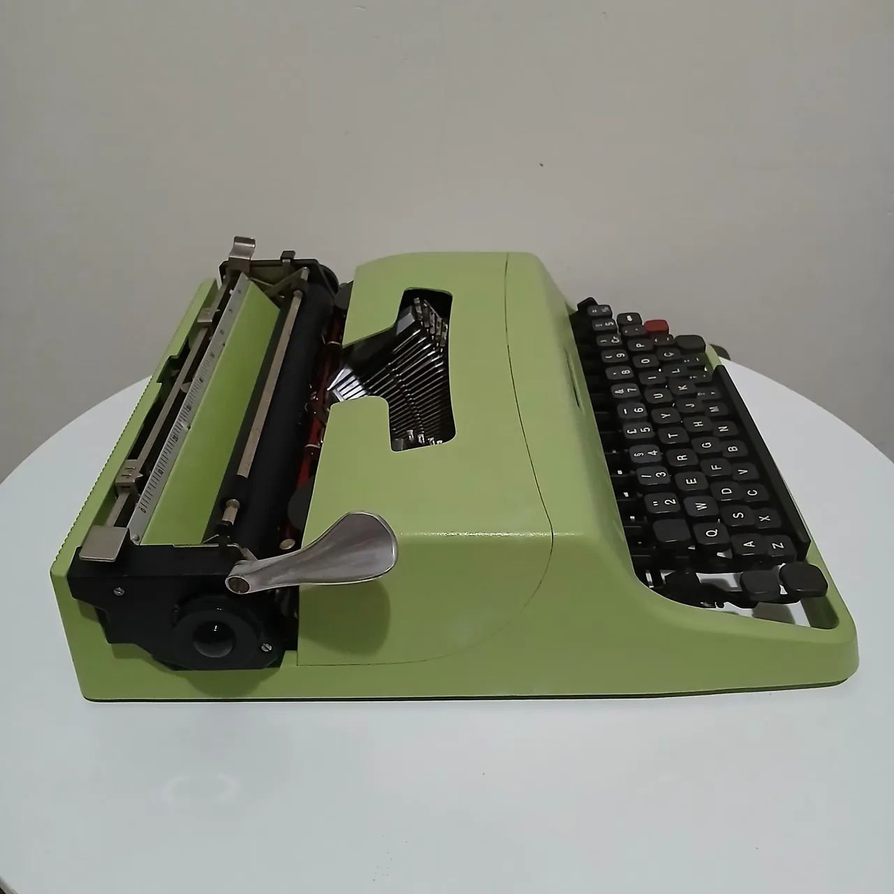 Máquina de escrever Olivetti Lettera 32 - Foto 3