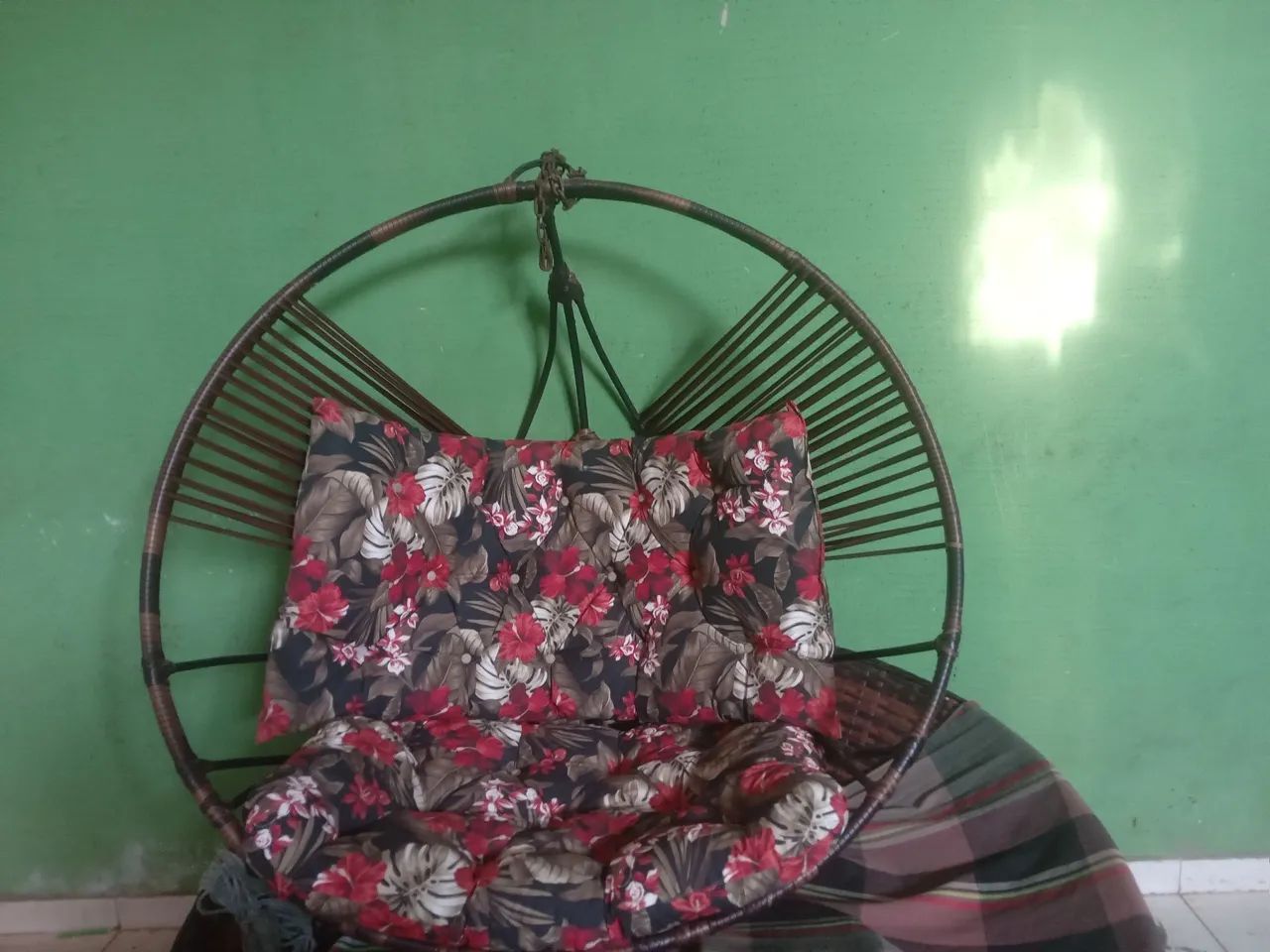 Poltrona de Balanço em Madeira