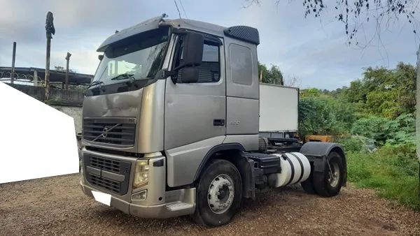 Volvo FH 400 4x2 ano 2009/10