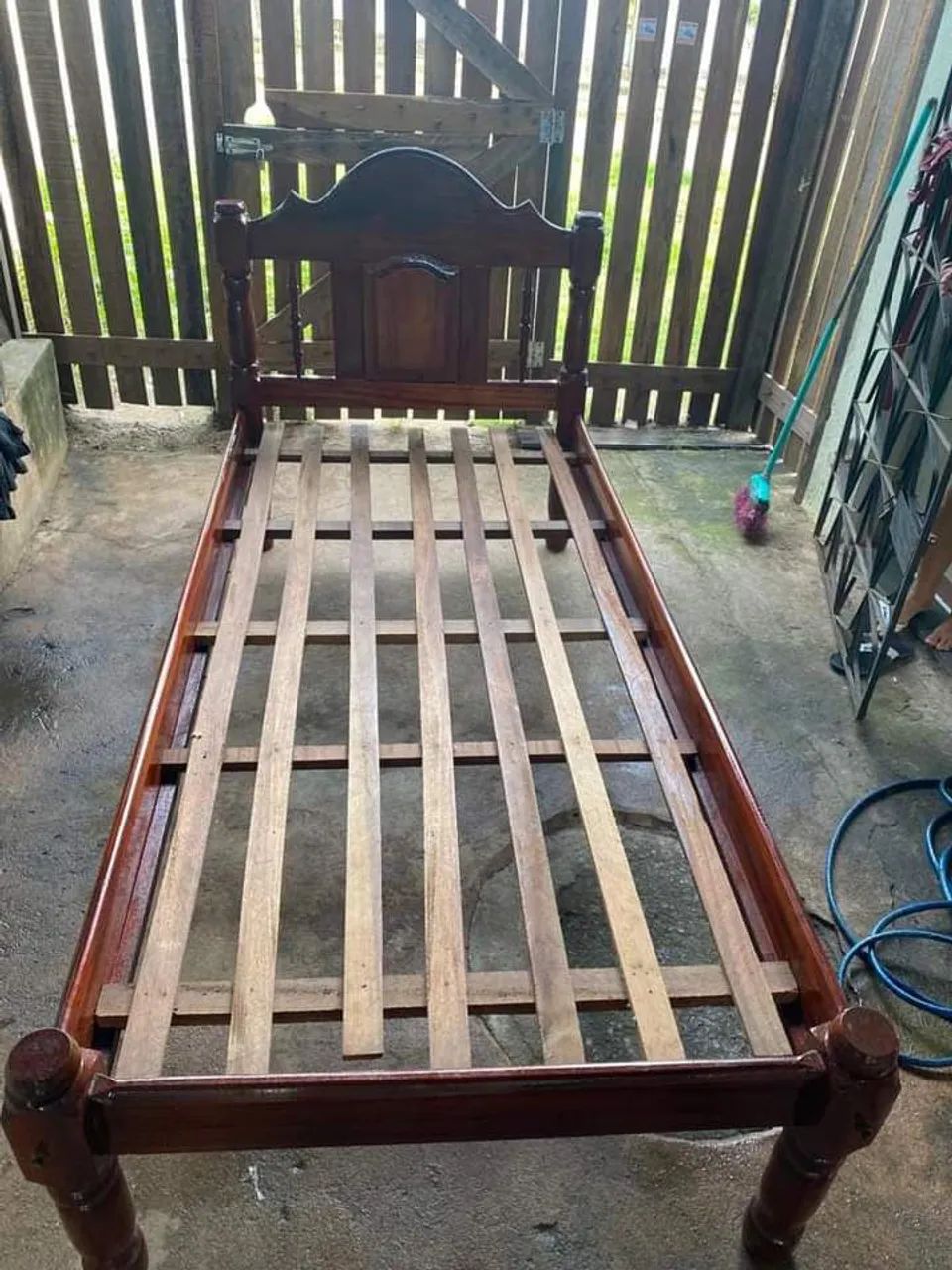 Cama de madeira maciça - Foto 3