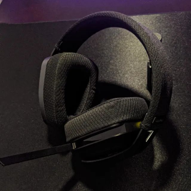 Headset Gamer Sem Fio Binune BW06 Branco e Preto NOVO - Foto 2