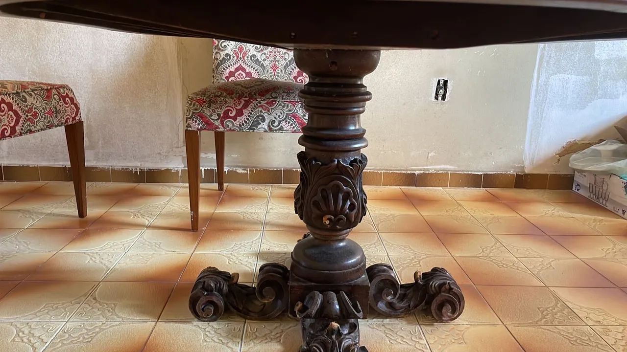 Mesa de Jantar de Madeira - Foto 2