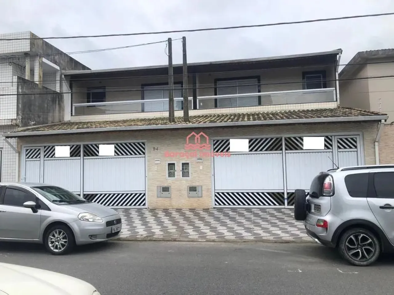Sobrado à Venda em Boqueirão, Praia Grande - SP