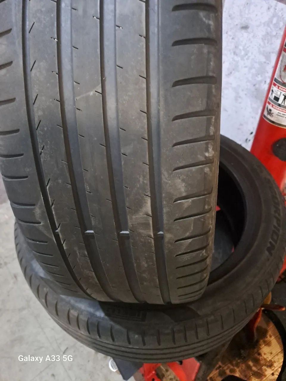 Pneu Pirelli Aro 19 - Foto 2
