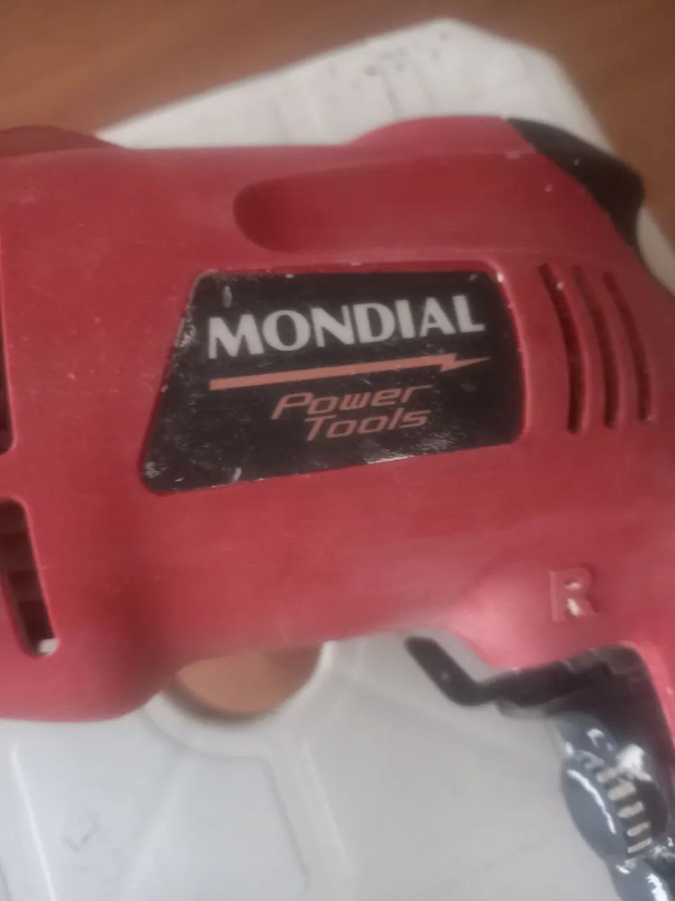 Furadeira e parafusadeira com controle de velicidade  mondial função martelete autoreverse64363476714627122