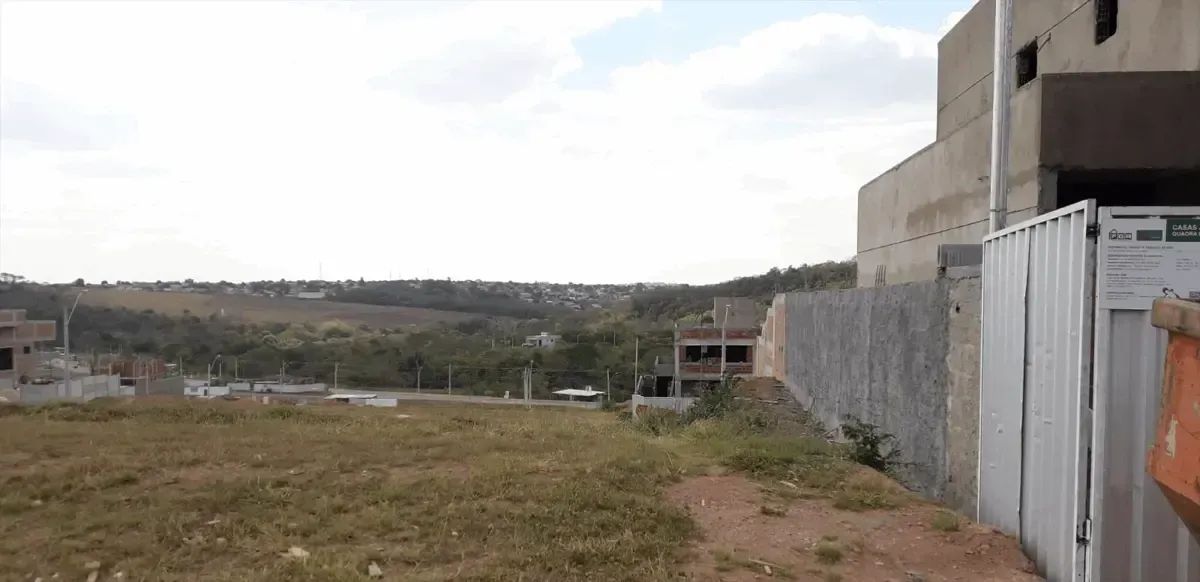 Lote Comercial Jardins Porto de 313m² codigo: 14799