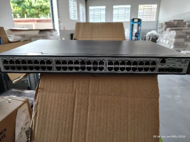Switch 48 portas 3Com/HP 2952-SFP+ / HP V1910-48G - Foto 4