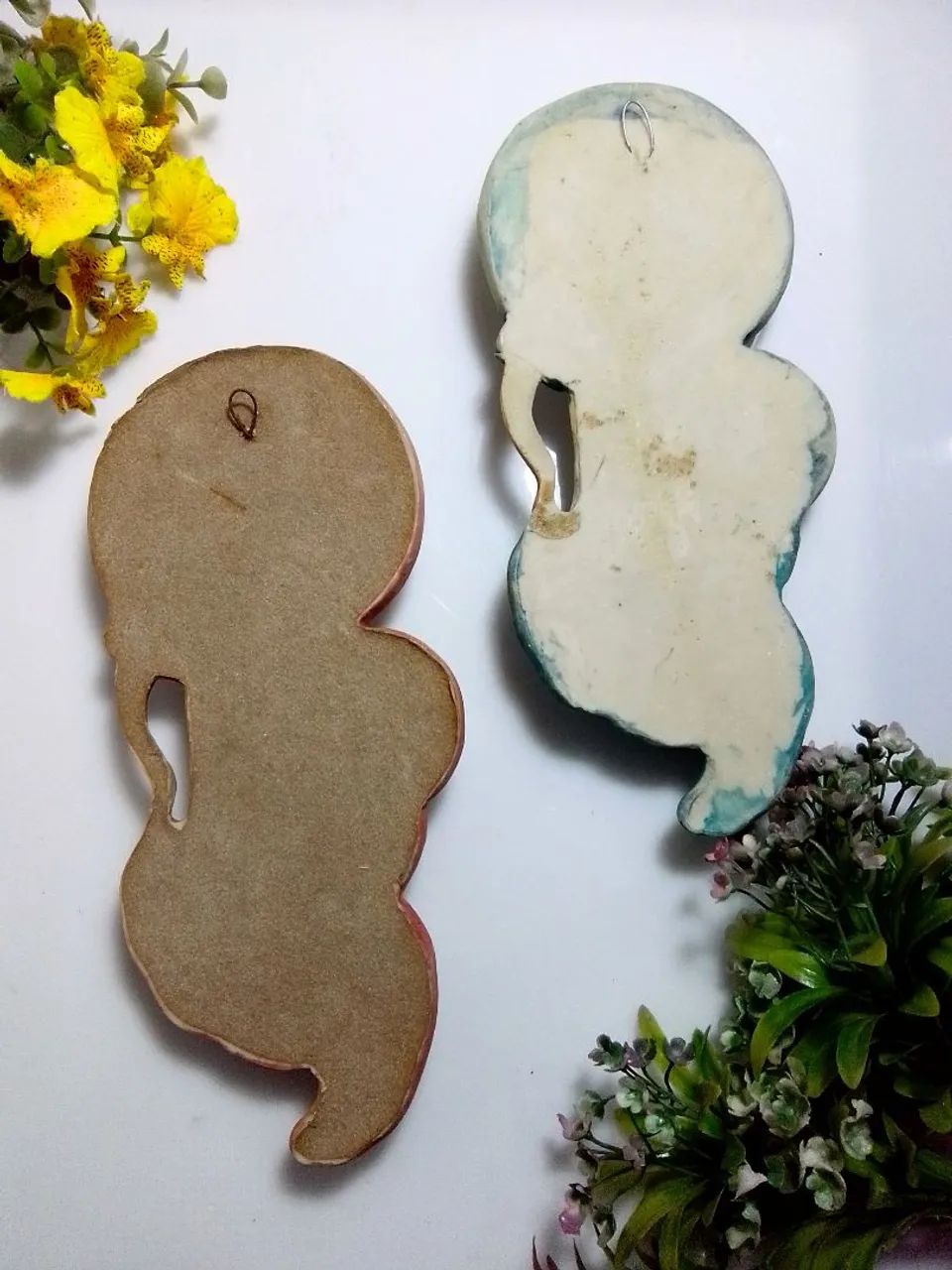 Antigas Esculturas de Parede em Porcelana - Maria e Menino Jesus  - Foto 5