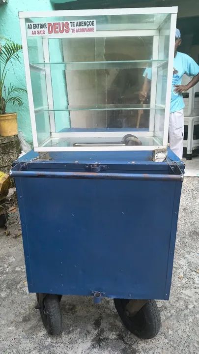 Carrinho de mão azul em ótimo estado - Foto 6