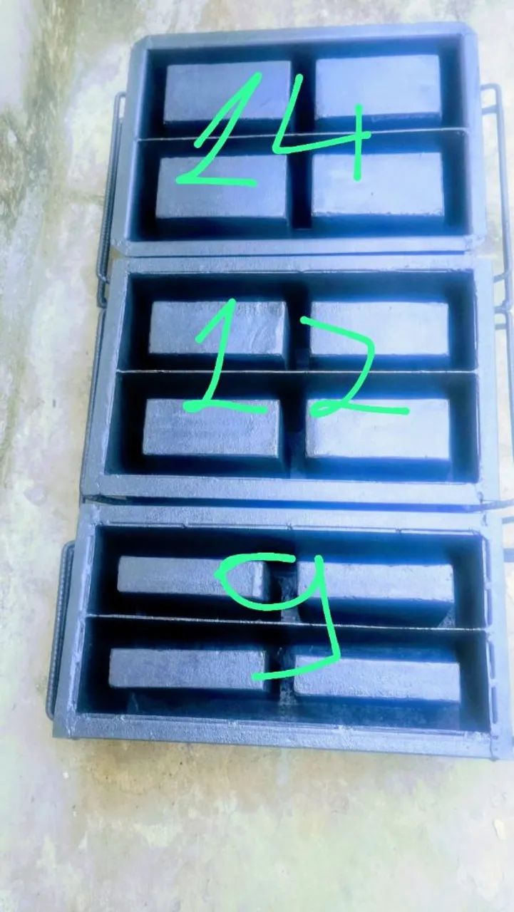 Formas para fazer bloco de cimento  - Foto 2