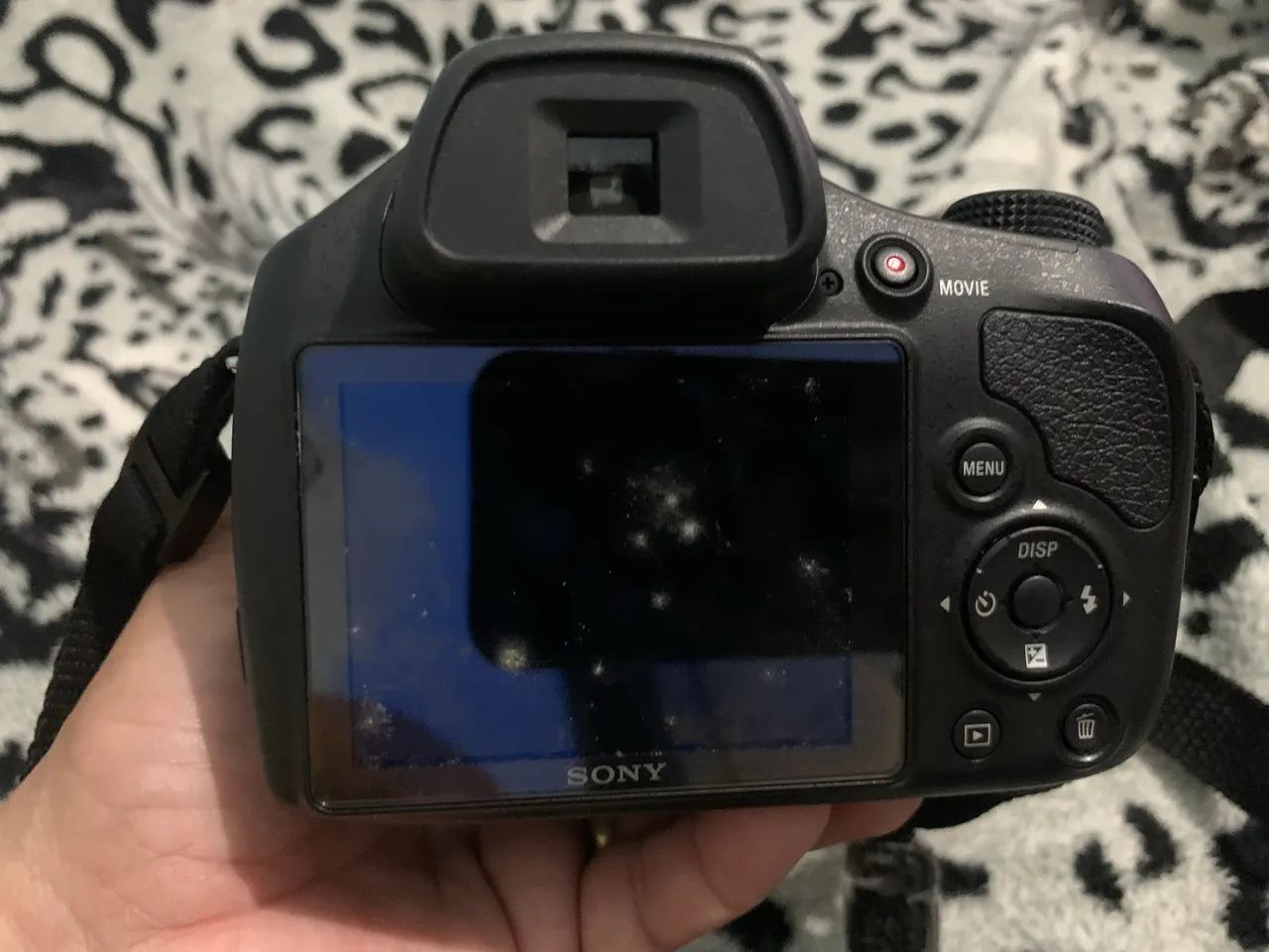 Vendo câmera fotográfica Sony