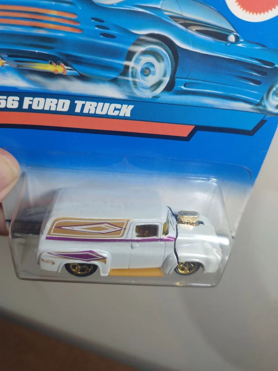 HotWheels '56 Ford Truck 2000 Novo Lacrado Hot Wheels - Foto 2