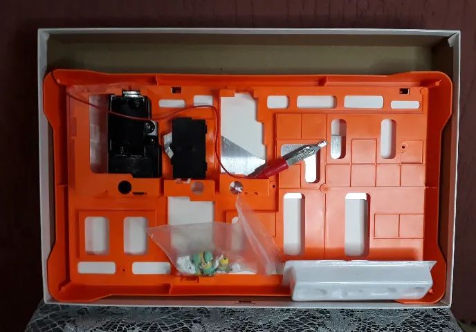 JOGO OPERANDO MEU MALVADO FAVORITO DA HASBRO  USADO - Foto 3