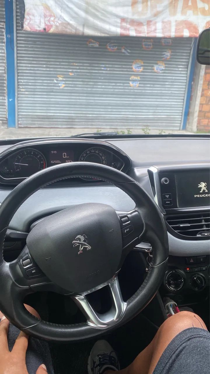 Peugeot 208 1.5  - Foto 3