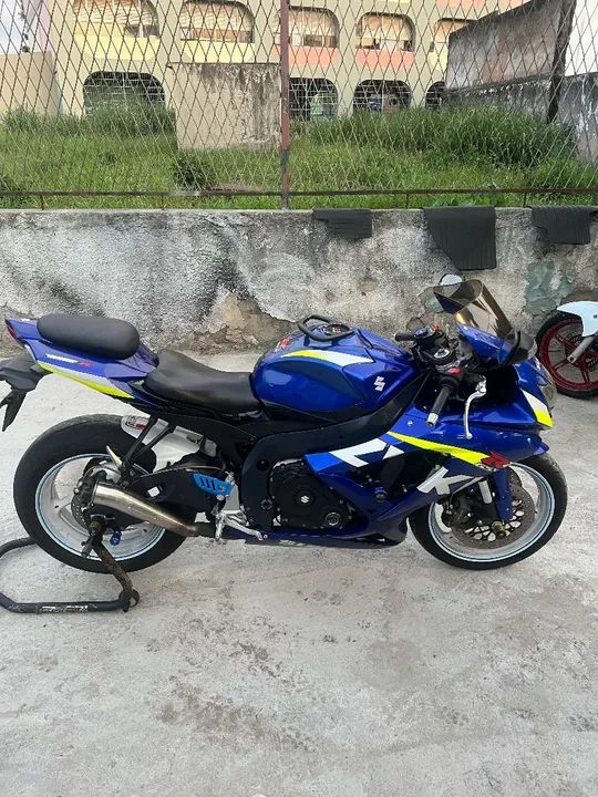 GSX-R 750 2013  - Foto 4