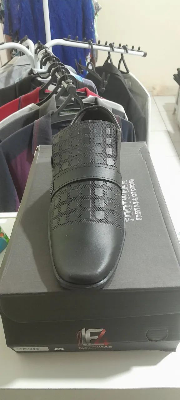 Sapato social, queima de estoque 80$ tamanho 41/42 novo