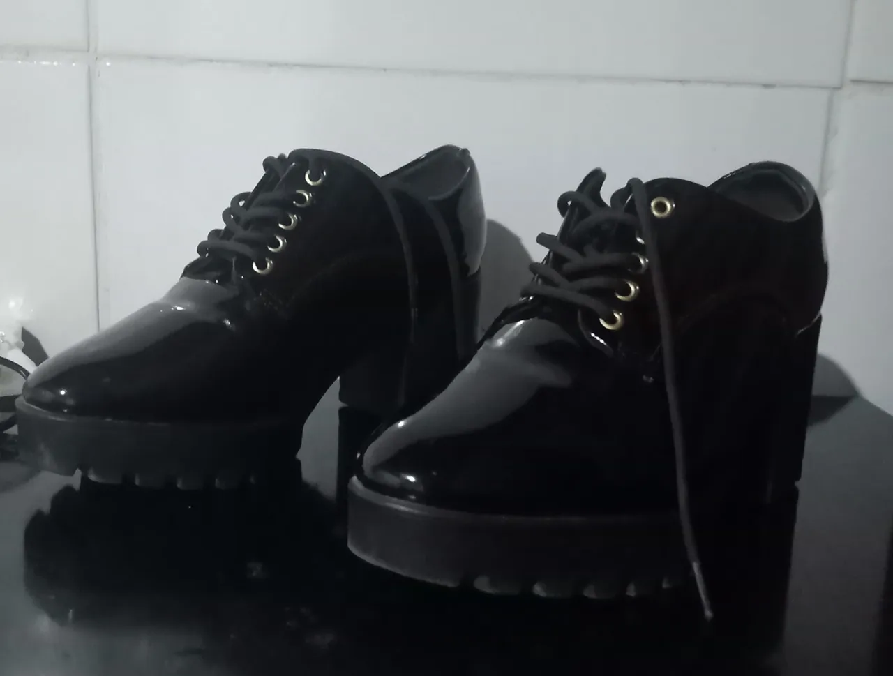 Sapato Oxford Preto Verniz Salto Grosso