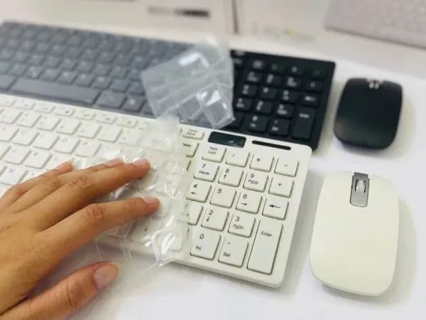 Kit teclado, mouse e teclado numérico sem fio64317619872387120