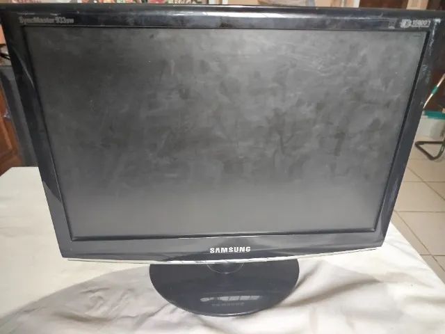 Lote com 2 Monitores Com Defeito Samsung e LG - Com defeito