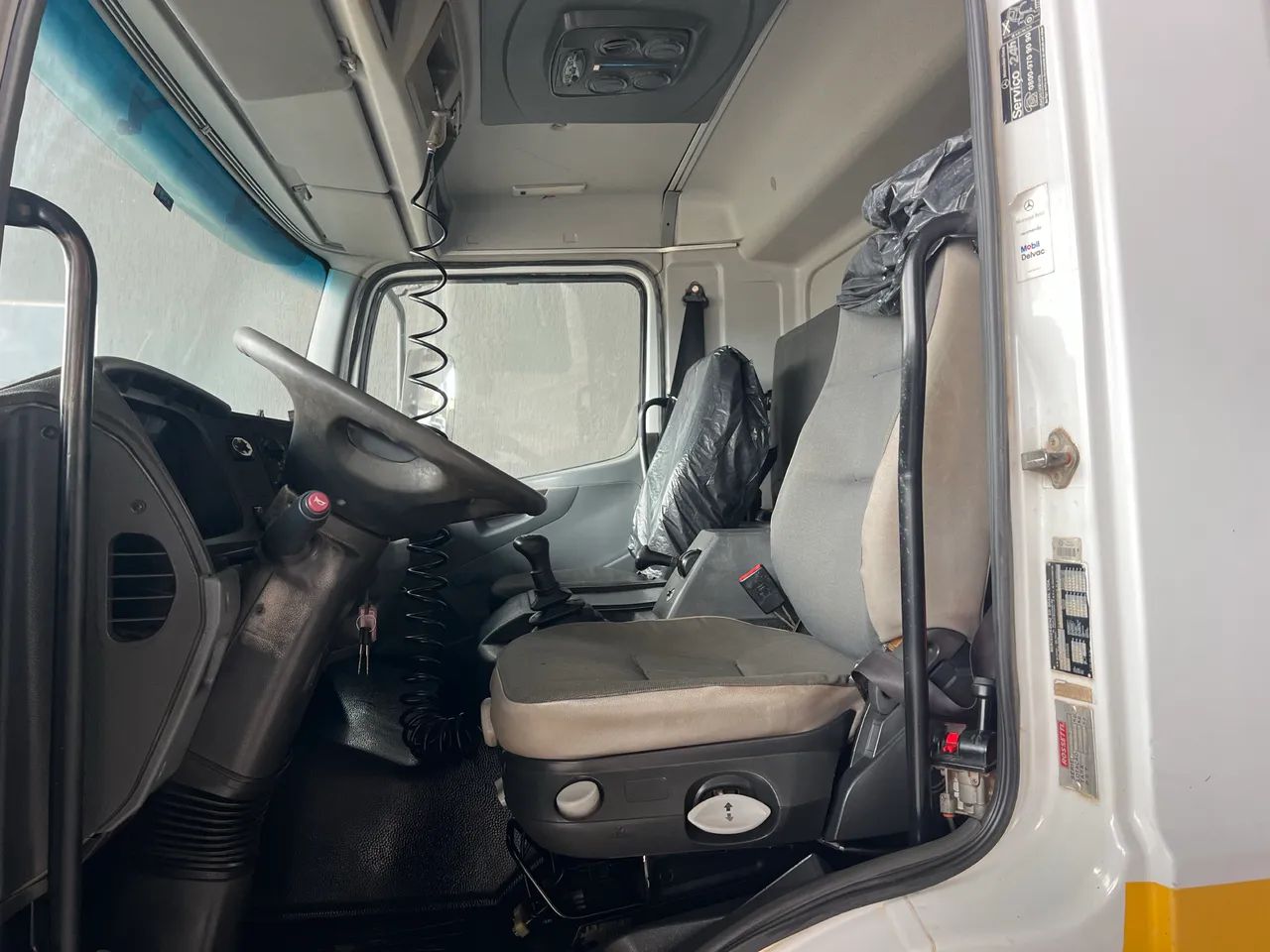 Mercedes Benz 2428 caçamba - Foto 7