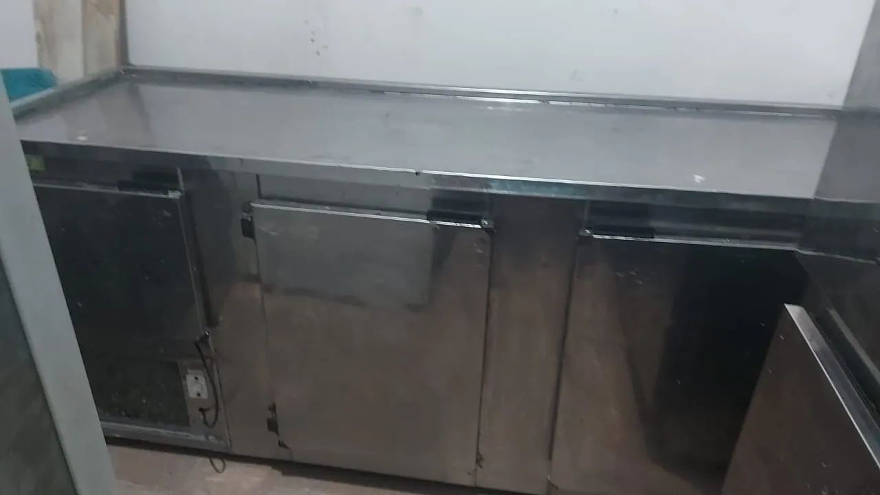 Balcão Refrigerado em Aço Inox. Está em Volta Redonda 