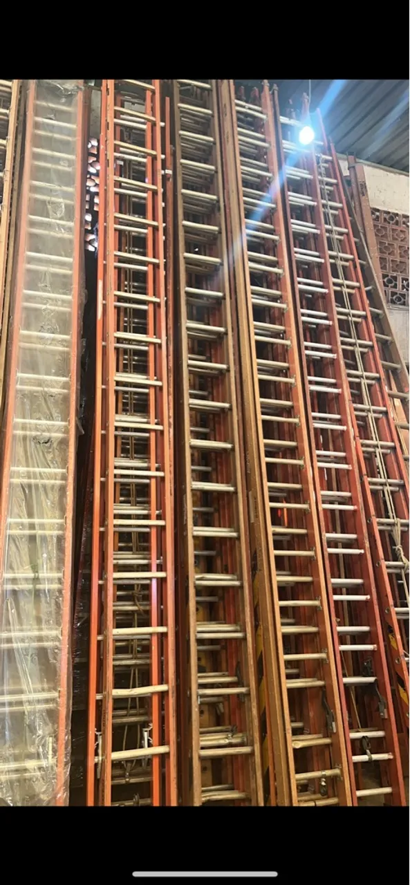 Escadas de fibra pioneiro estado de Goiás