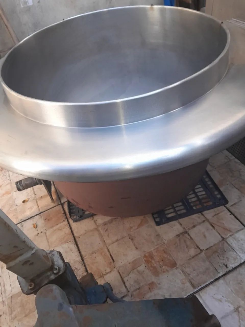 Tacho / panela inox 200L 